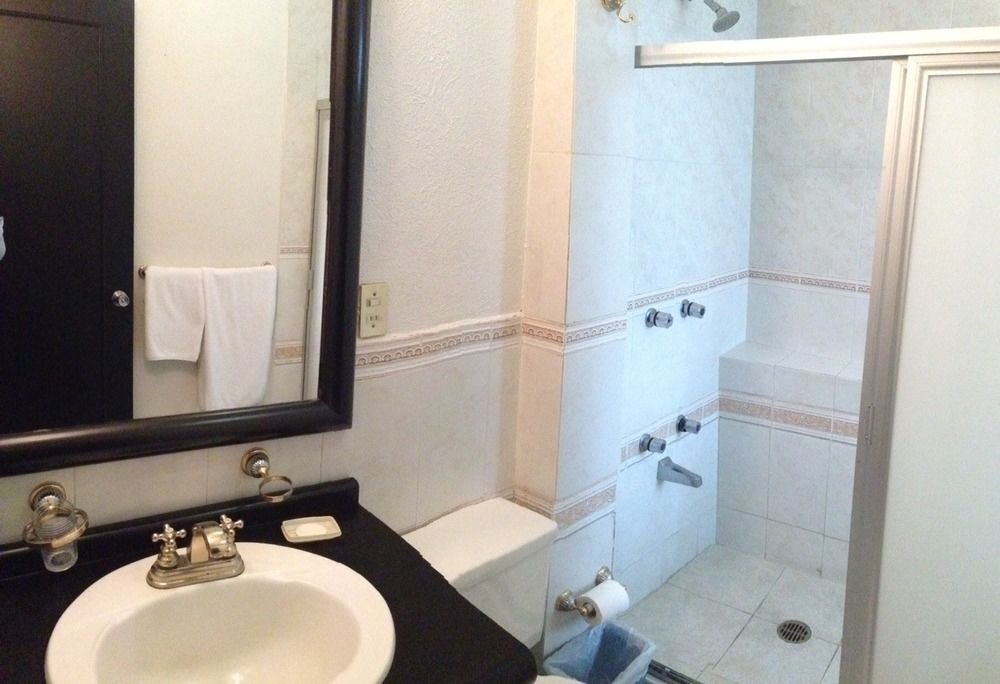 Grupo Kings Suites - Horacio 1525 Mexico City Luaran gambar